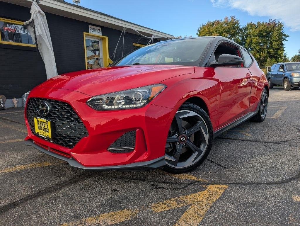Hyundai Veloster photo 2