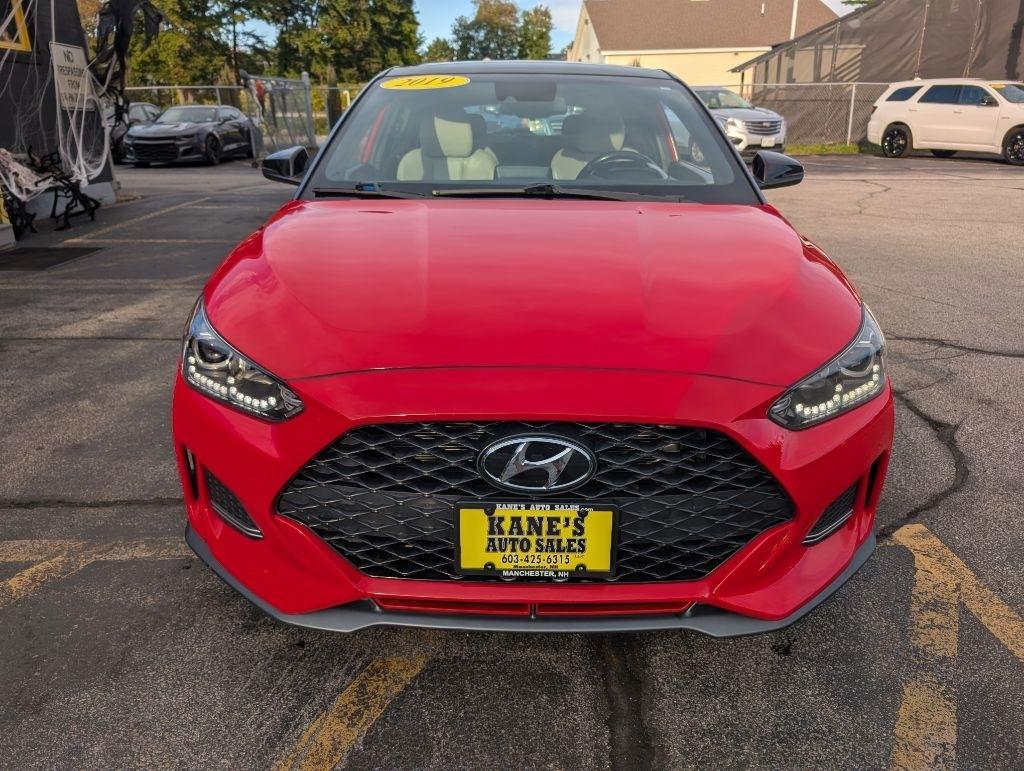 Hyundai Veloster photo 3
