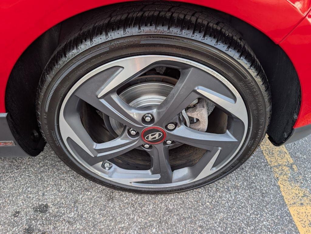 Hyundai Veloster photo 20