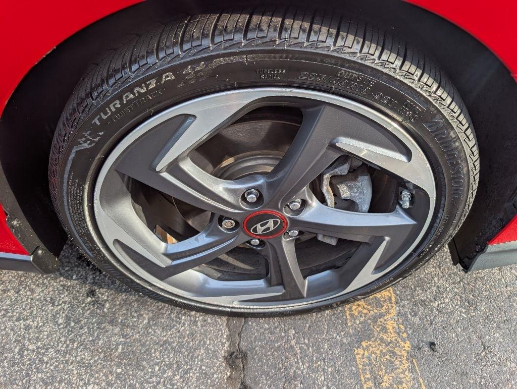 Hyundai Veloster photo 21