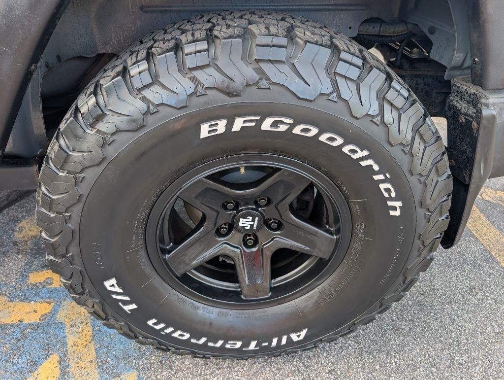 Jeep Wrangler photo 20