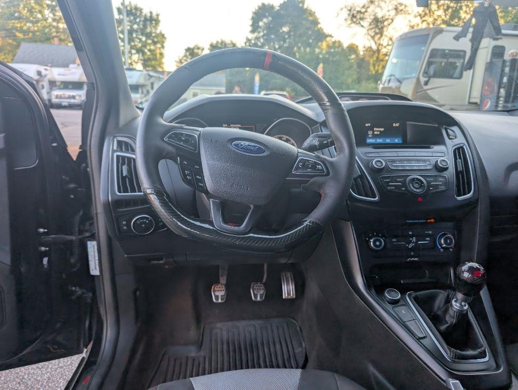 Ford Focus ST Hatch 2017