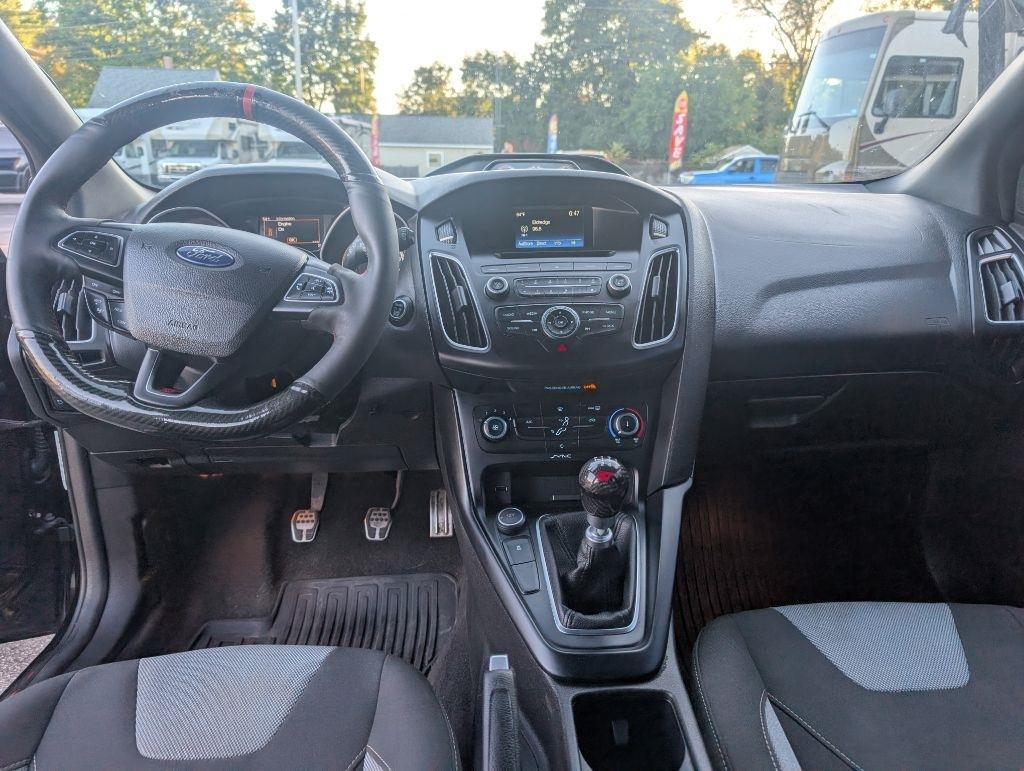Ford Focus ST Hatch 2017