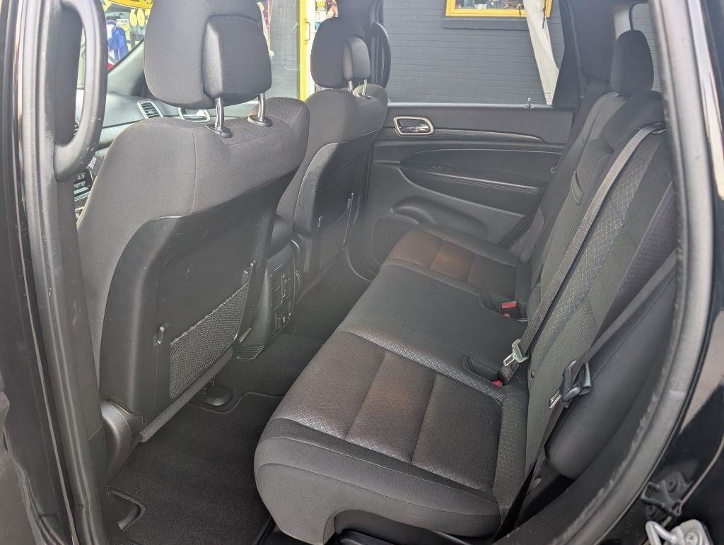 Jeep Grand Cherokee photo 19