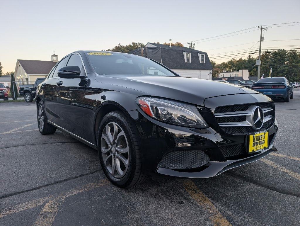 Mercedes-Benz C-Class photo 4