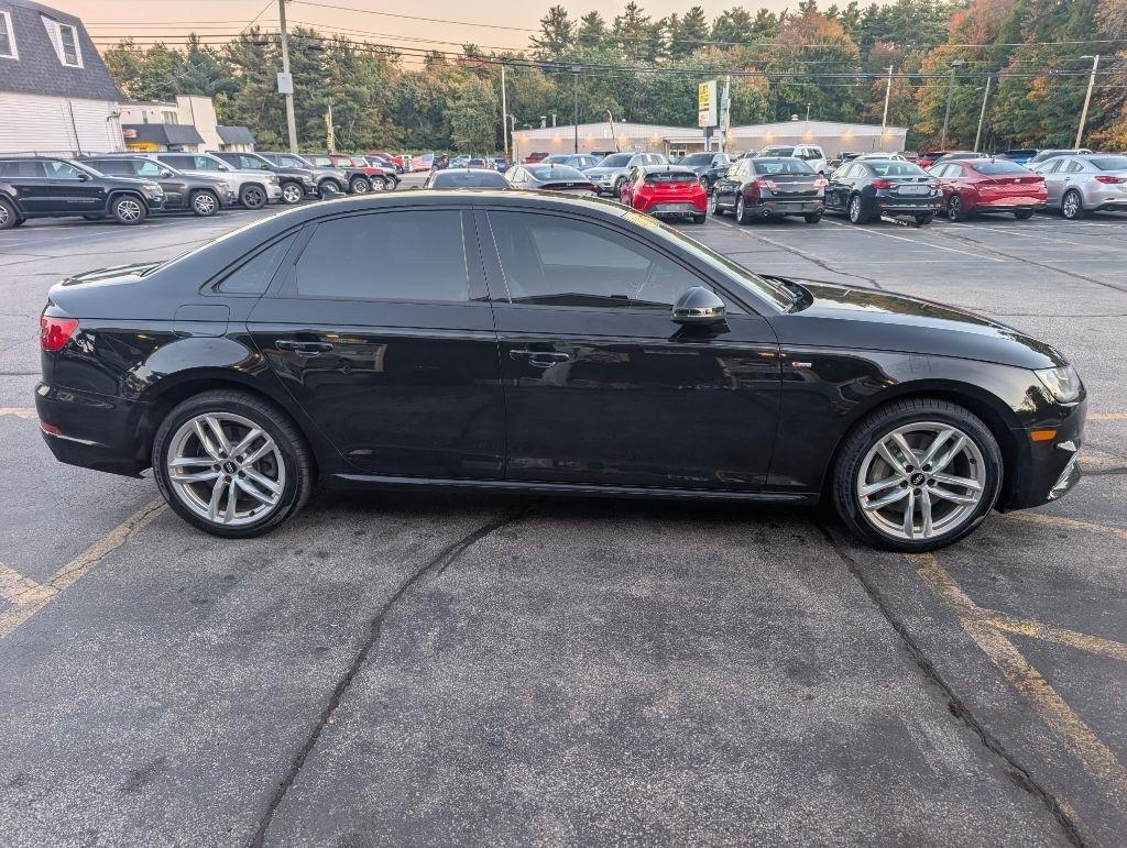 Audi A4 photo 9