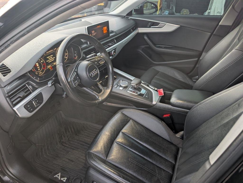 Audi A4 photo 10