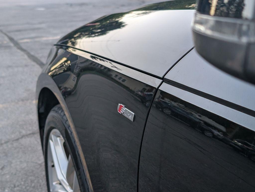 Audi A4 photo 19