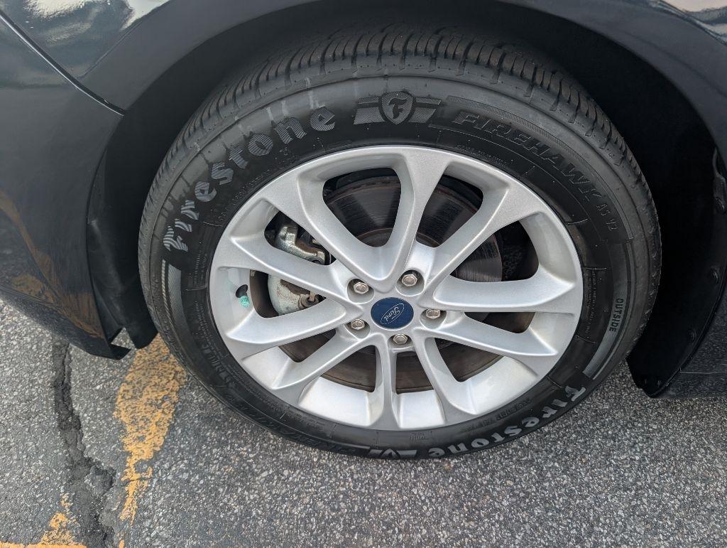 Ford Fusion SE 2020