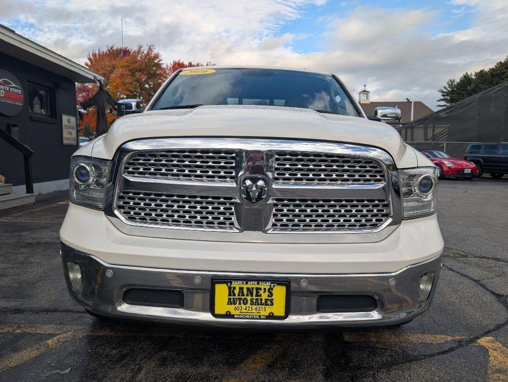 RAM 1500 Laramie Quad Cab 4WD 2016