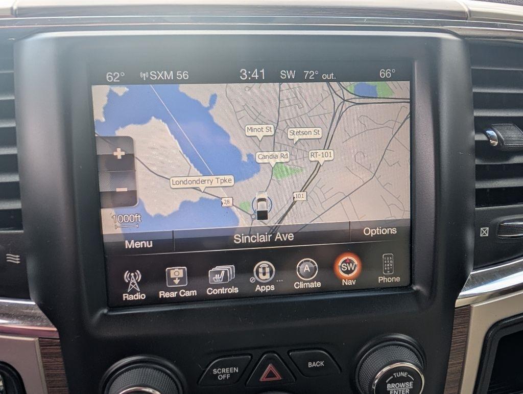 RAM 1500 Laramie Quad Cab 4WD 2016