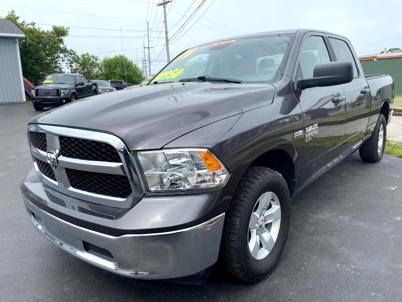 RAM 1500 Classic Tradesman Crew Cab LWB 4WD 2021 RAM 1500 Classic Tradesman Crew Cab LWB 4WD 2021