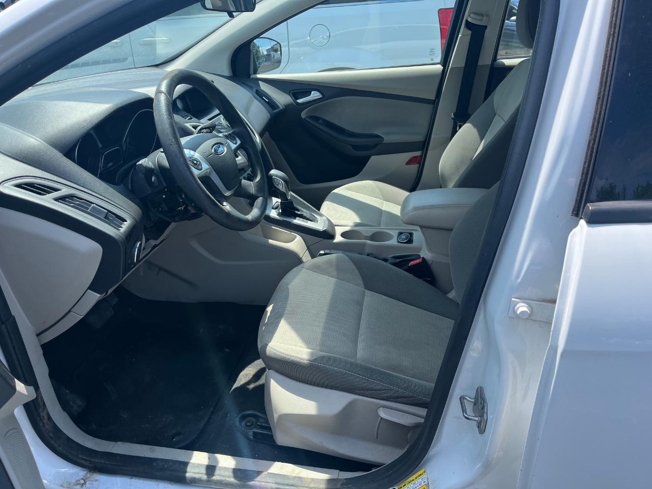 Ford Focus SE Hatch 2014