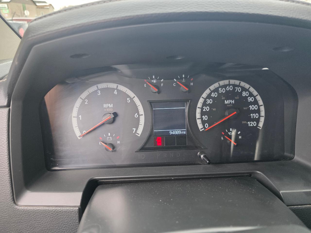 RAM 1500 Sport Crew Cab 4WD 2012