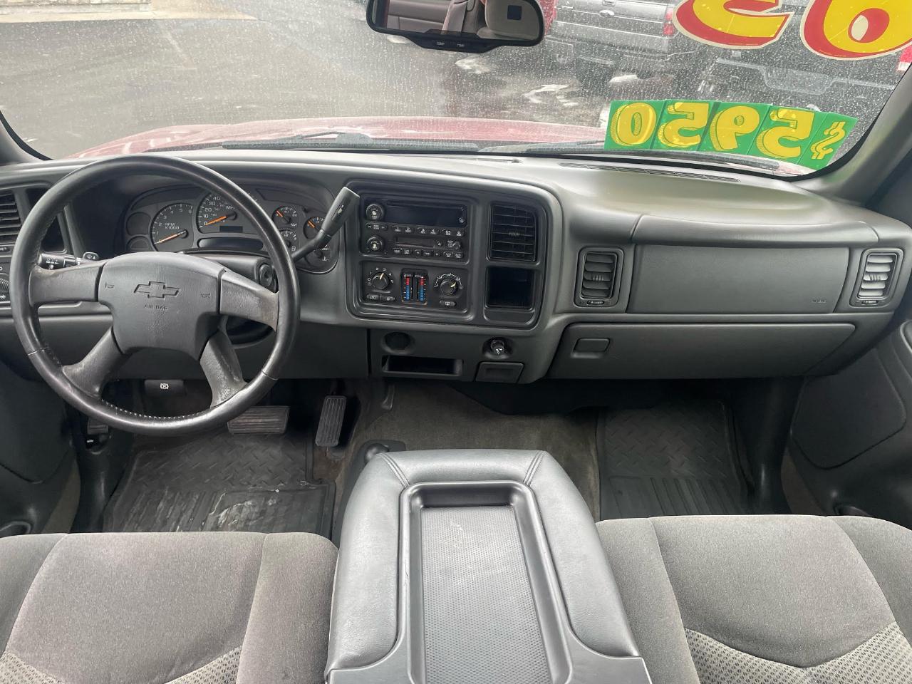 Chevrolet Silverado 1500 Work Truck Ext. Cab Short Bed 4WD 2005