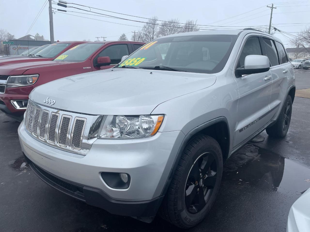 Jeep Grand Cherokee Laredo 4WD 2011
