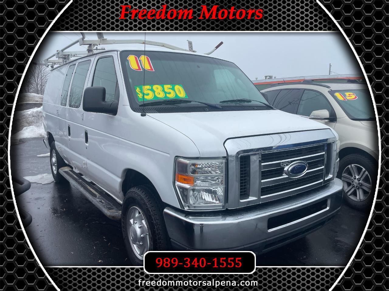 Ford Econoline E-250 2011