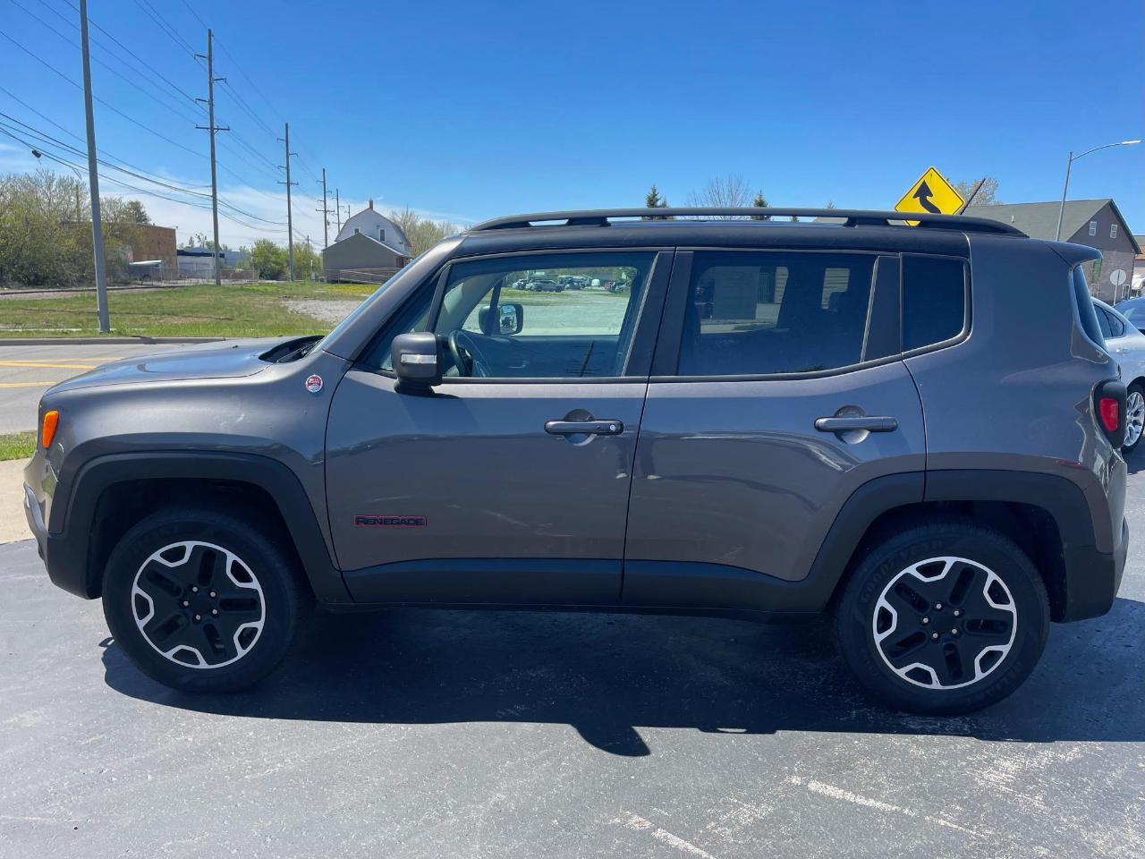 Jeep Renegade Trailhawk 2016