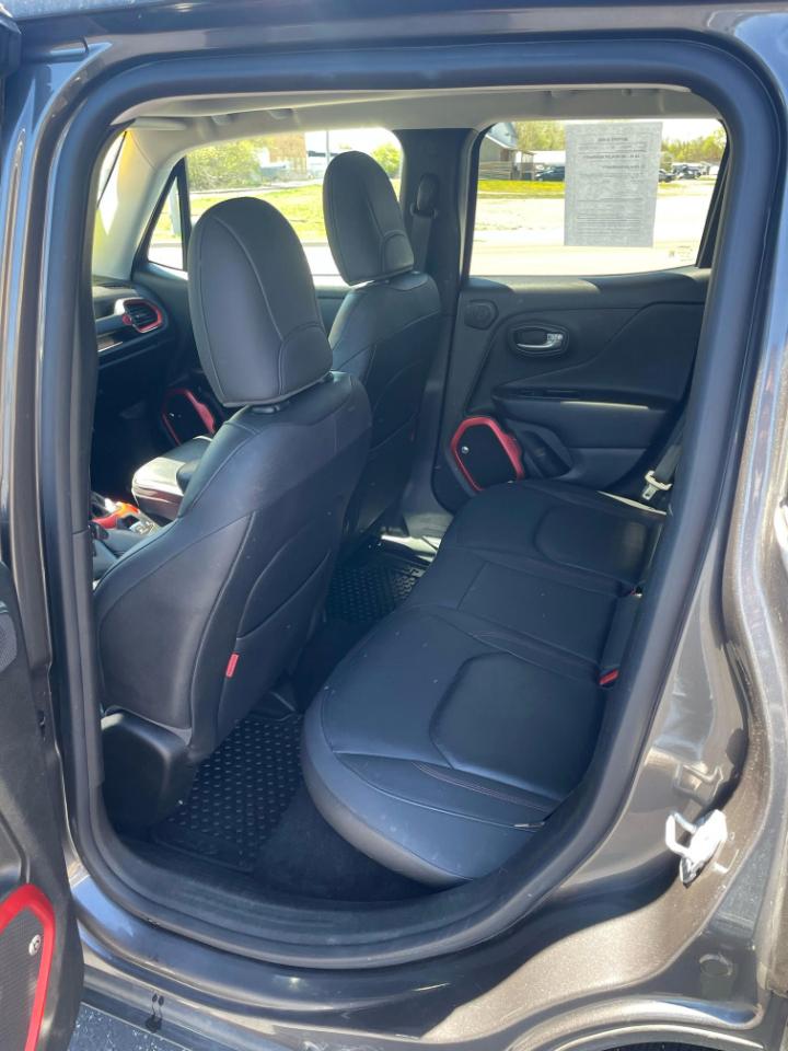 Jeep Renegade Trailhawk 2016
