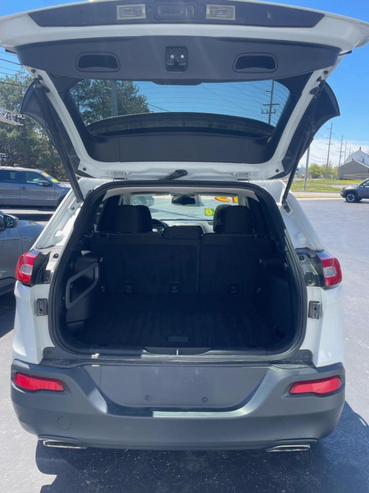 Jeep Cherokee Latitude 4WD 2015