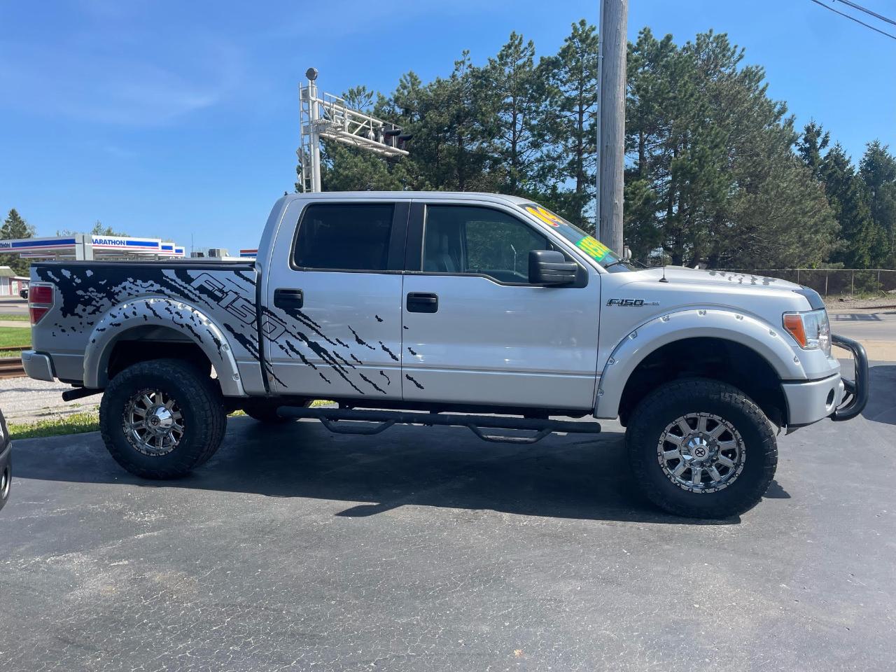 Ford F-150 Platinum SuperCrew 6.5-ft. Bed 4WD 2014