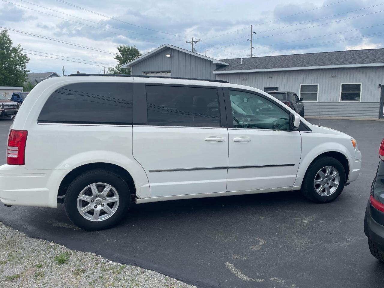 Chrysler Town & Country Touring 2010
