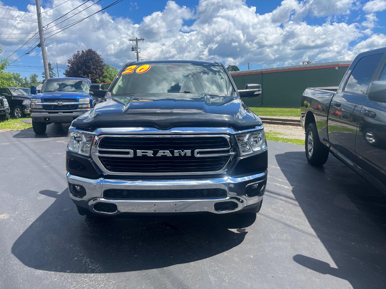 RAM 1500 Big Horn Crew Cab SWB 4WD 2020