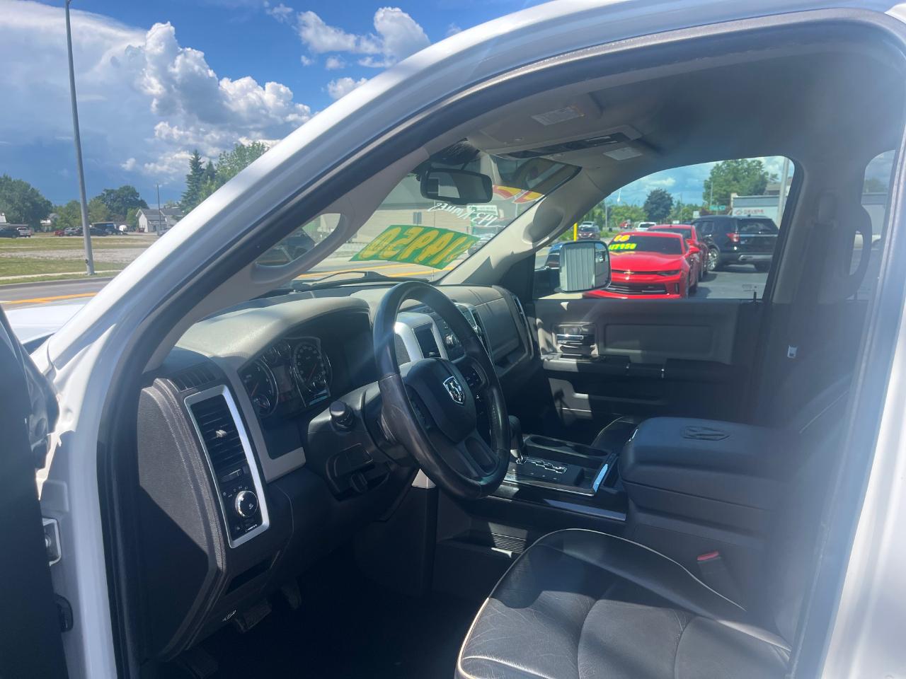 RAM 1500 SLT Quad Cab 4WD 2012