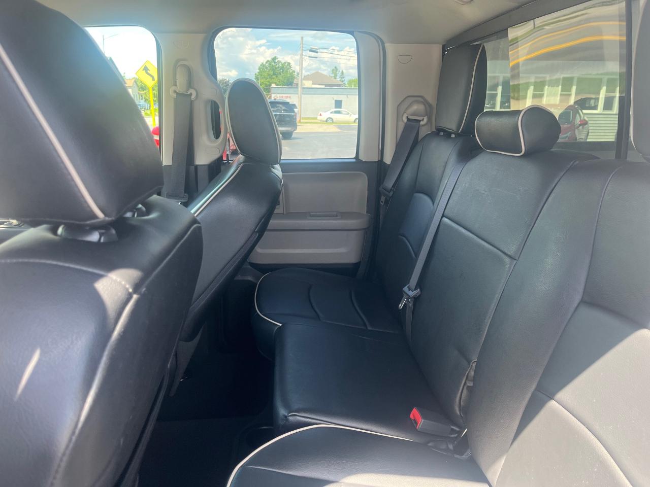 RAM 1500 SLT Quad Cab 4WD 2012