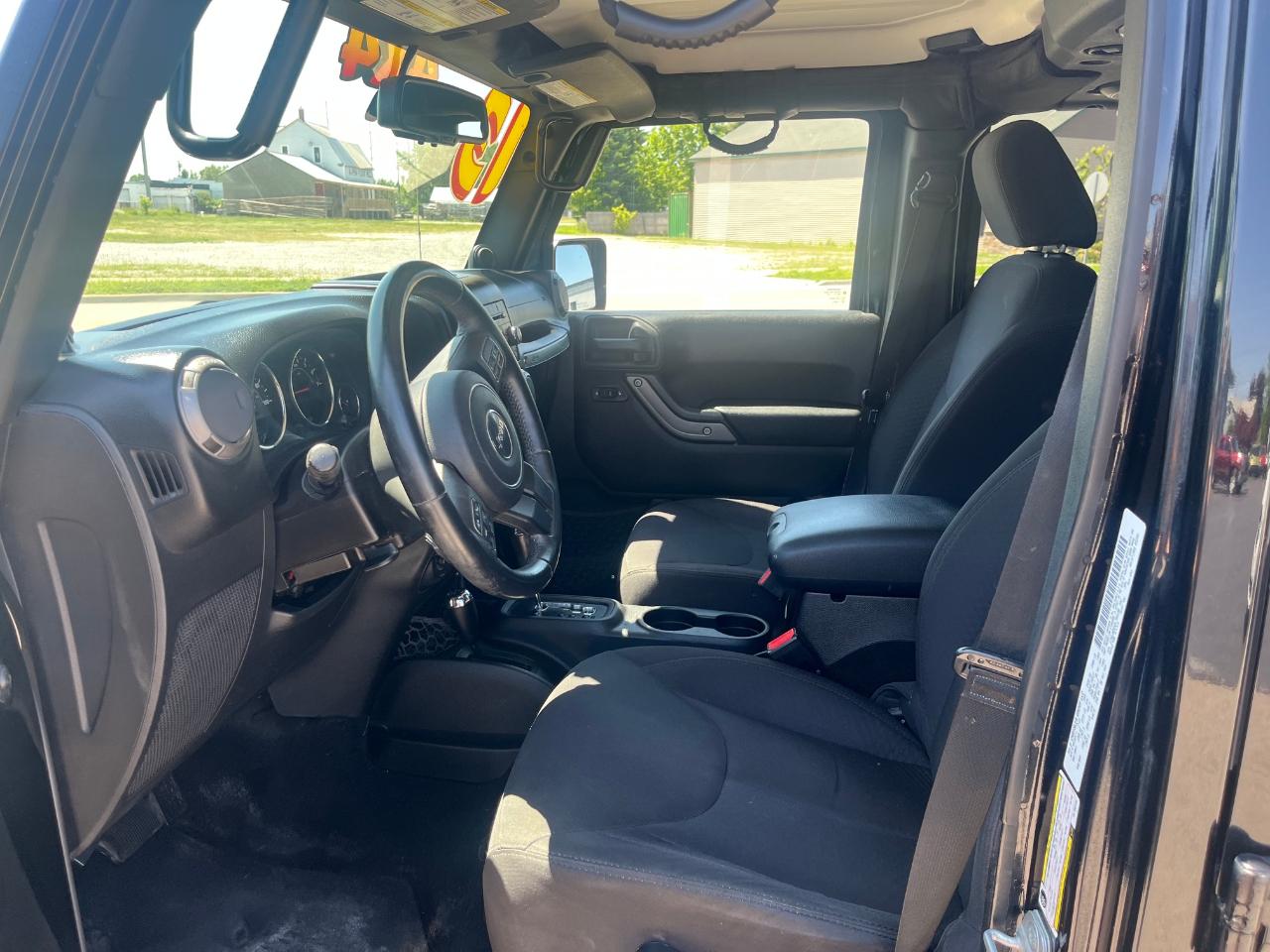Jeep Wrangler Unlimited Sport 4WD 2013