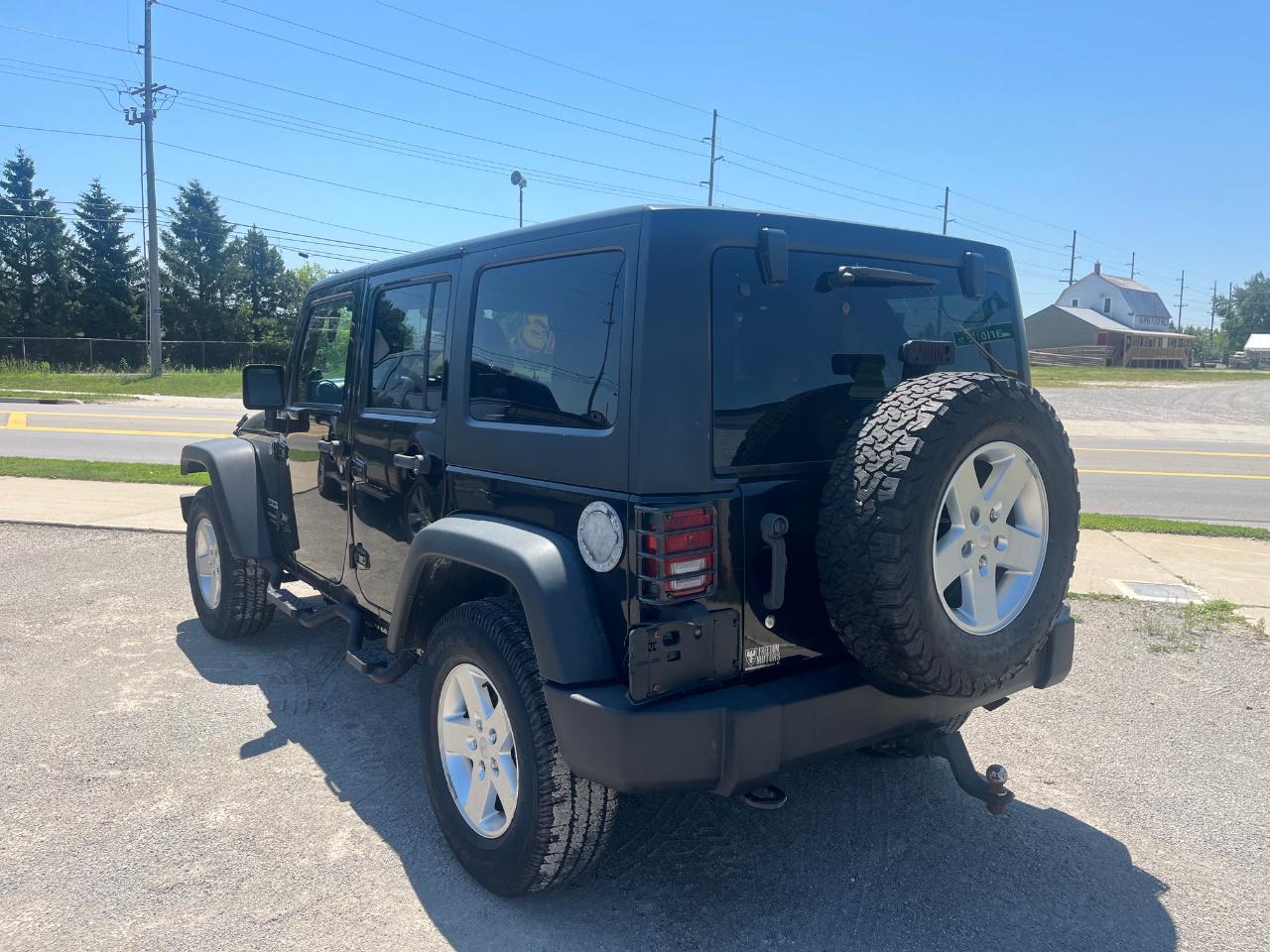 Jeep Wrangler Unlimited Sport 4WD 2013