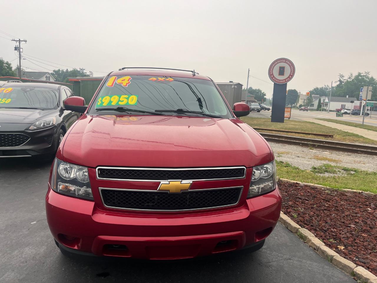 Chevrolet Suburban LS 1500 4WD 2014