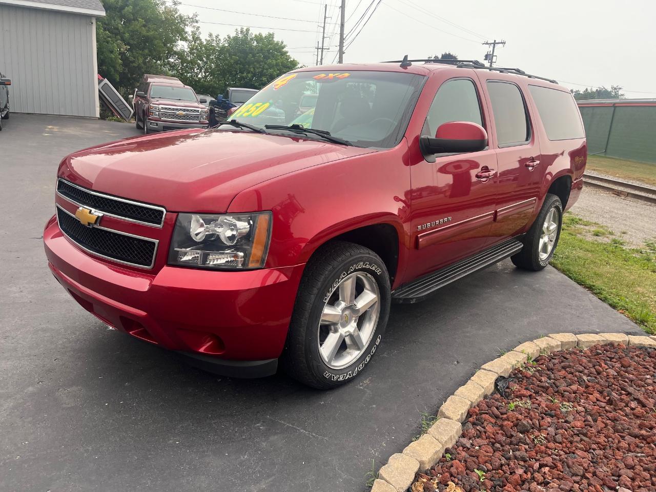 Chevrolet Suburban LS 1500 4WD 2014