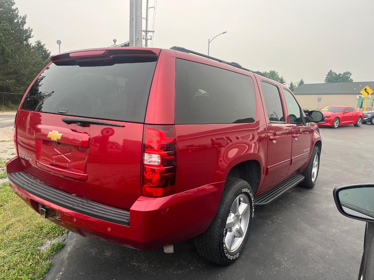 Chevrolet Suburban LS 1500 4WD 2014