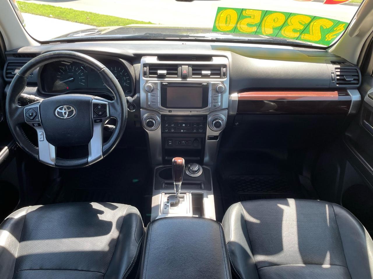 Toyota 4Runner SR5 4WD 2015