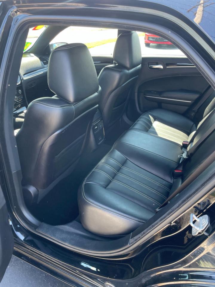 Chrysler 300 S V6 AWD 2019