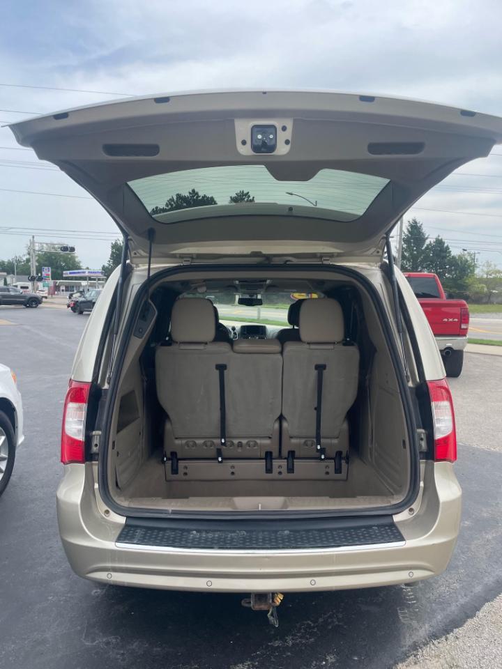Chrysler Town & Country Touring-L 2015