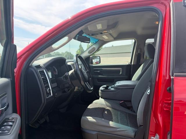 RAM 1500 SLT Quad Cab 4WD 2014