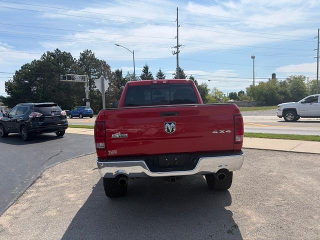 RAM 1500 SLT Quad Cab 4WD 2014