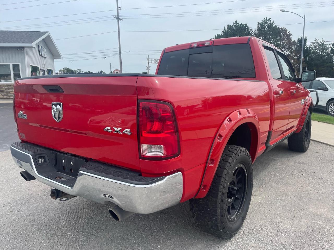 RAM 1500 SLT Quad Cab 4WD 2014