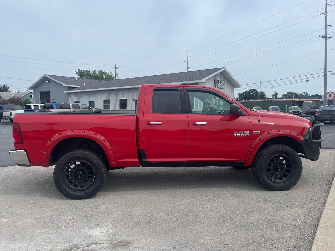 RAM 1500 SLT Quad Cab 4WD 2014