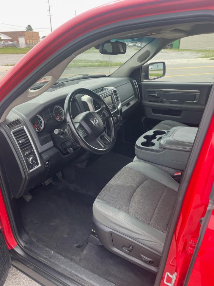 RAM 1500 SLT Quad Cab 4WD 2014