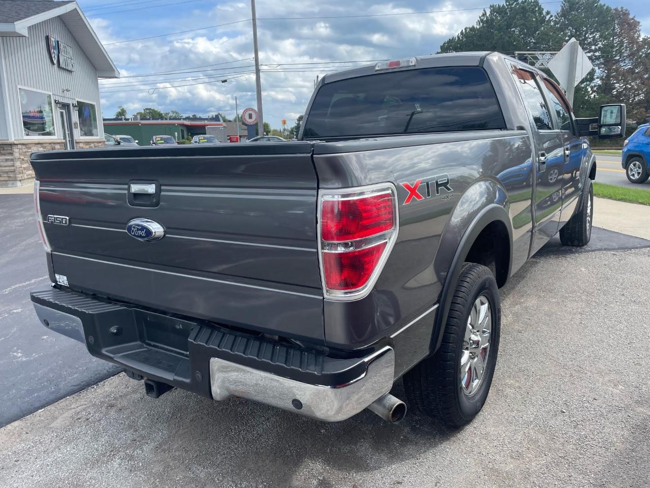 Ford F-150 Platinum SuperCrew 6.5-ft. Bed 4WD 2014