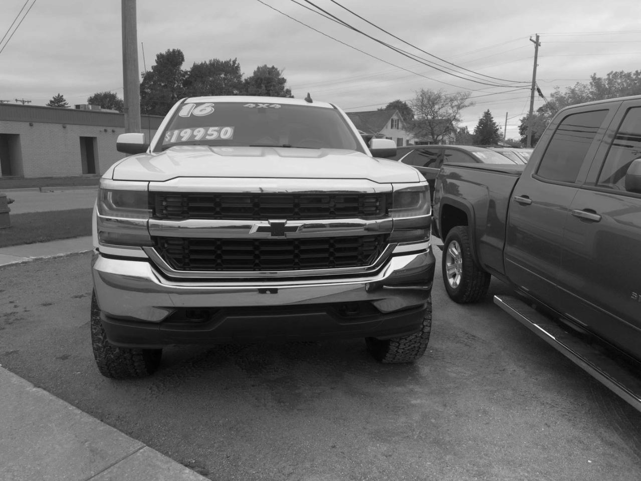 Chevrolet Silverado 1500 LT Crew Cab Long Box 4WD 2016