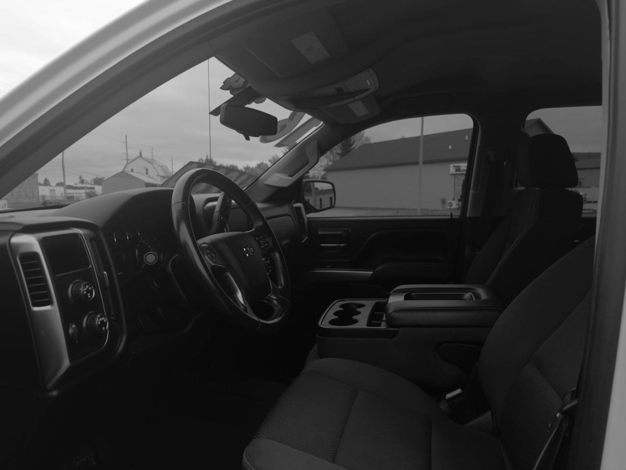 Chevrolet Silverado 1500 LT Crew Cab Long Box 4WD 2016
