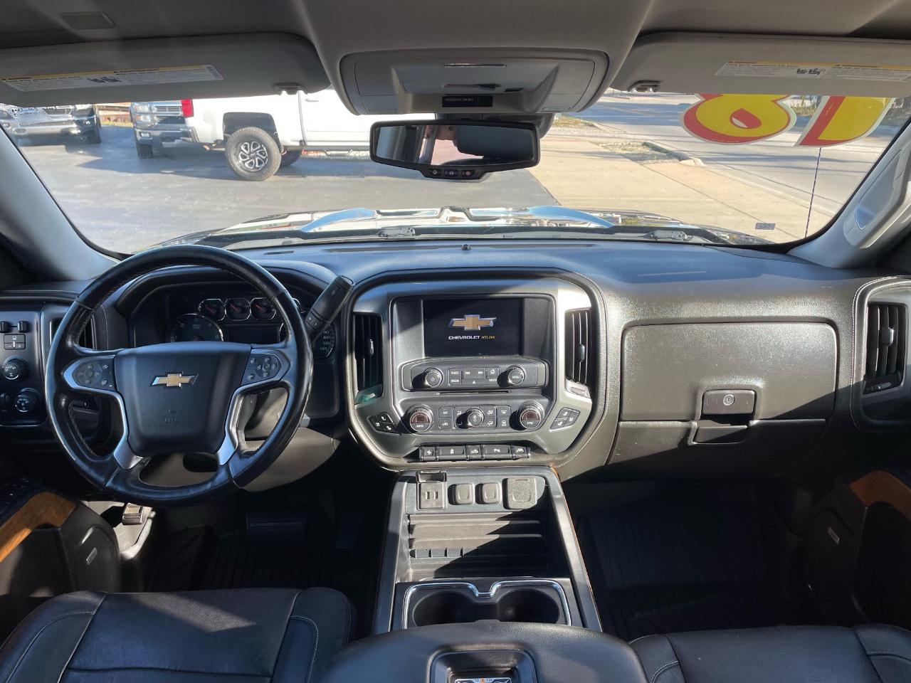 Chevrolet Silverado 1500 LTZ Double Cab Short Box 4WD 2018