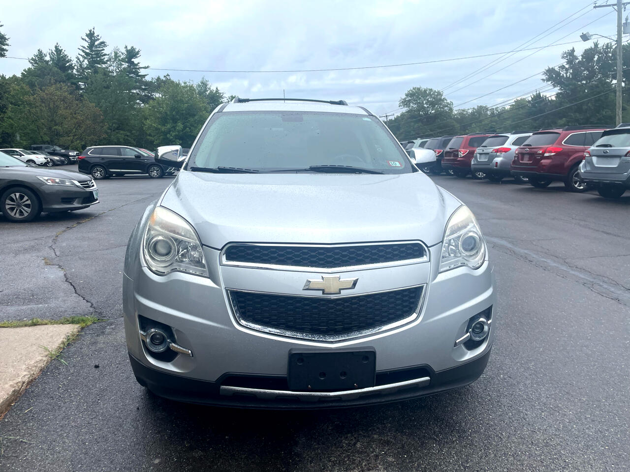 2011 Chevrolet Equinox LTZ photo 2