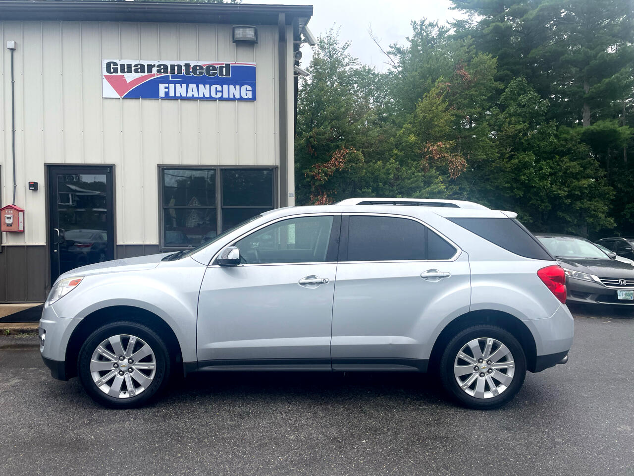 2011 Chevrolet Equinox LTZ photo 7