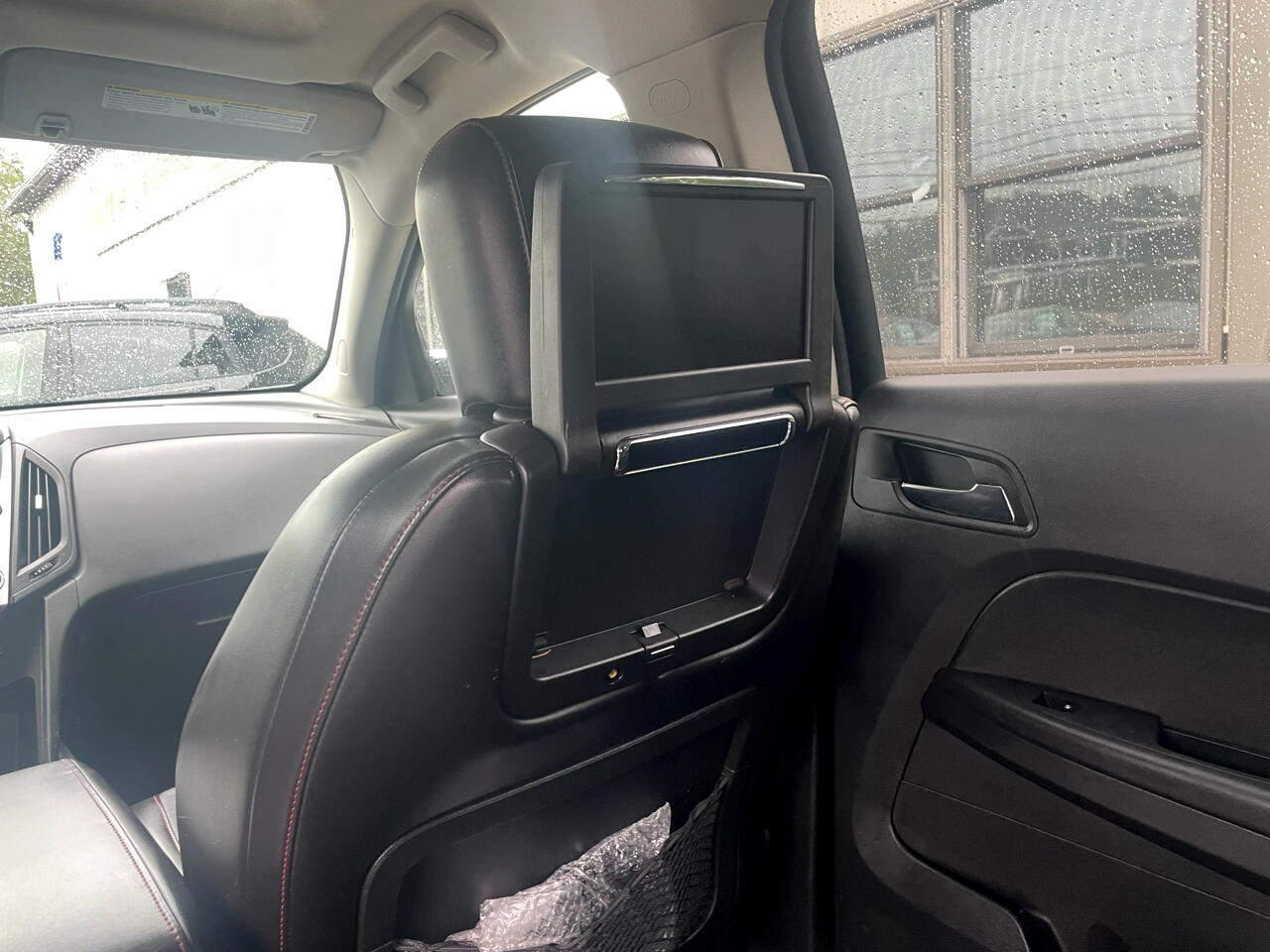 2011 Chevrolet Equinox LTZ photo 11