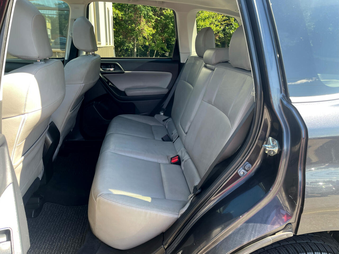 Subaru Forester 4dr CVT 2.5i Limited PZEV 2015 Subaru Forester 4dr CVT 2.5i Limited PZEV 2015